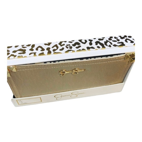 Jessica Simpson metallic clutch wristlet wallet new in box - Picture 5 of 14